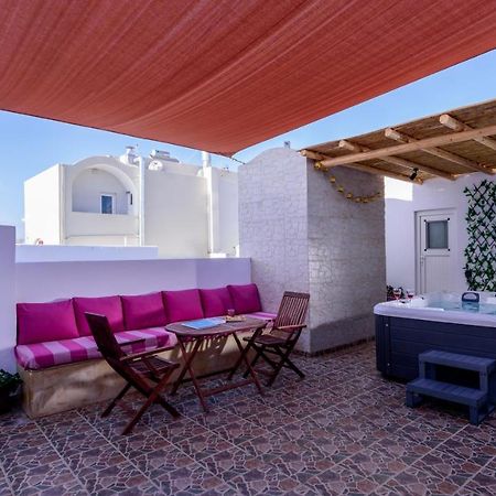 Heart Of Oia - Private House With Jacuzzi Apartment Exterior photo