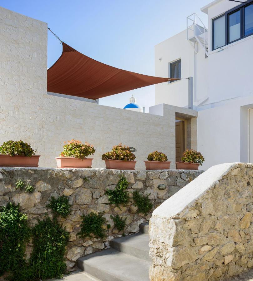 Heart Of Oia - Private House With Jacuzzi Apartment Exterior photo